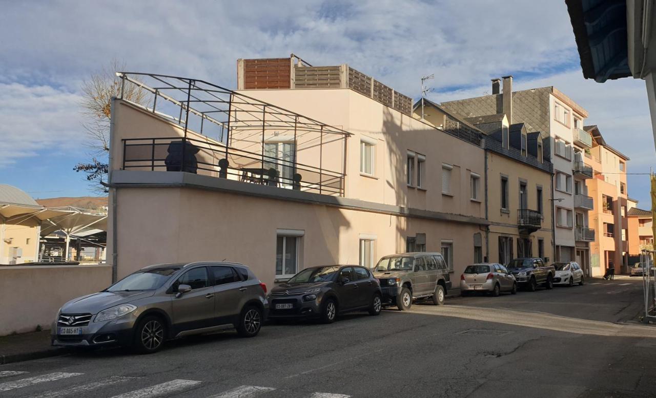 Appartement LOC TROTTEUR LE CACAO - Balnéo, Gare Lourdes Extérieur photo